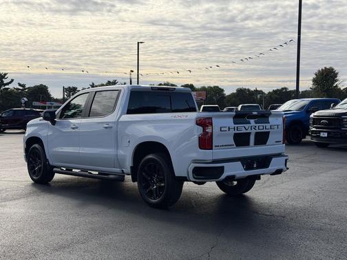 Summit White 2026 Chevrolet Silverado 1500 RST