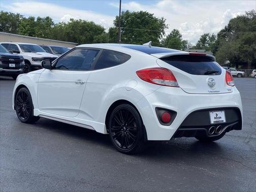 2016 Hyundai Veloster Turbo