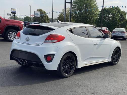 2016 Hyundai Veloster Turbo