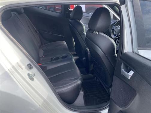 2016 Hyundai Veloster Turbo
