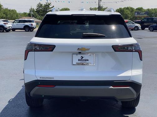 Summit White 2025 Chevrolet Equinox 1LT