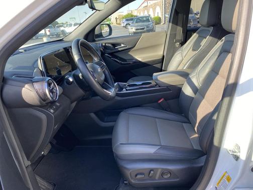 Summit White 2025 Chevrolet Equinox 1LT