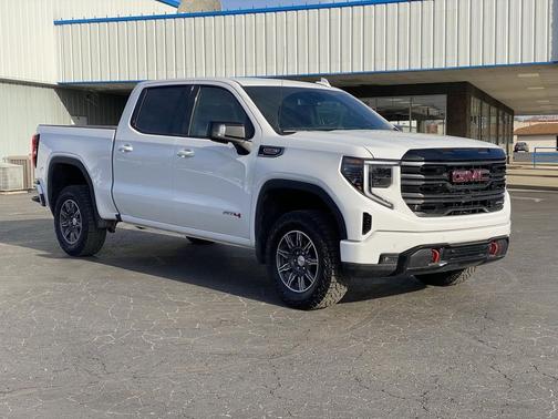 2025 GMC Sierra 1500 AT4