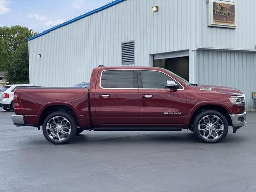 Red Pearl 2020 RAM 1500 Longhorn