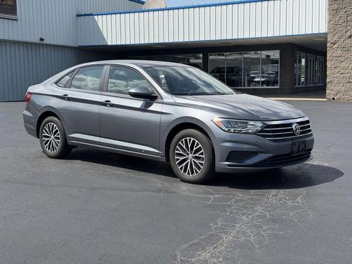Platinum Gray Metallic 2021 Volkswagen Jetta 1.4T S
