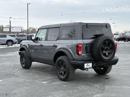 2024 Ford Bronco Black Diamond