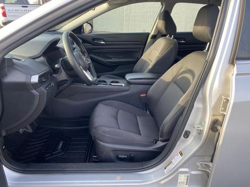 2020 Nissan Altima S FWD