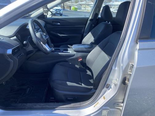 2020 Nissan Altima S FWD