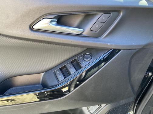 Mosaic Black Metallic 2025 Chevrolet Equinox 1LT