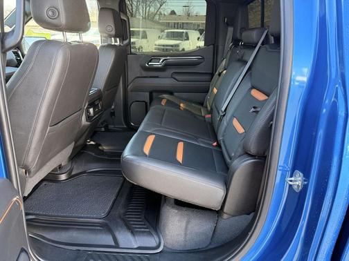 2022 GMC Sierra 1500 AT4