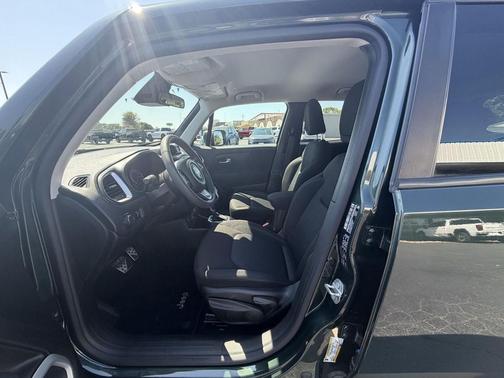 Technogreen Metallic Clearcoat 2021 Jeep Renegade Jeepster 4x4