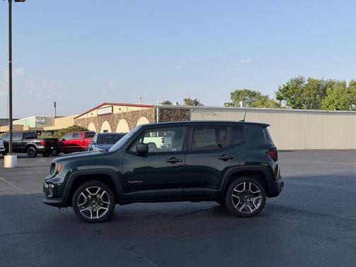 Technogreen Metallic Clearcoat 2021 Jeep Renegade Jeepster 4x4