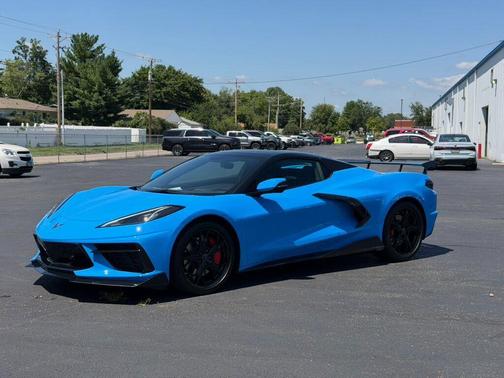Rapid Blue 2022 Chevrolet Corvette Stingray w/3LT
