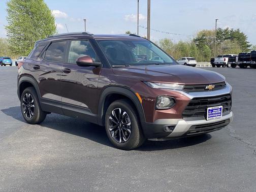 Mahogany Red Metallic 2023 Chevrolet Trailblazer LT