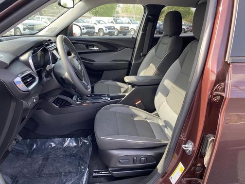 Mahogany Red Metallic 2023 Chevrolet Trailblazer LT