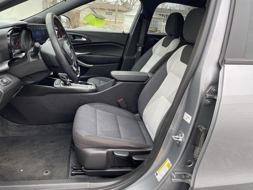 2024 Chevrolet Trax FWD 1RS