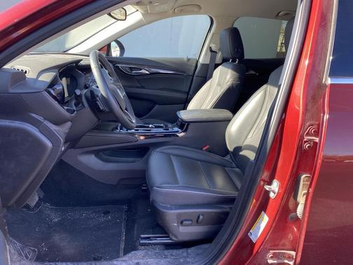 2023 Buick Envision Essence FWD