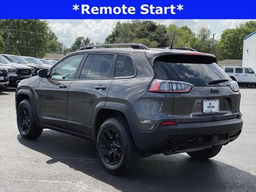 2022 Jeep Cherokee X 4x4