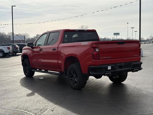 2022 Chevrolet Silverado 1500 Custom Trail Boss