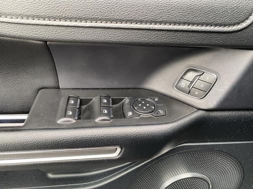 Agate Black Metallic 2021 Ford Expedition Max XLT