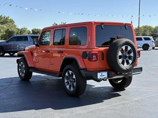 2023 Jeep Wrangler 4-Door Sahara