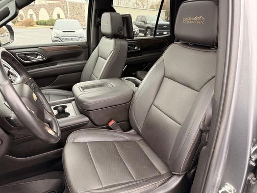 2022 Chevrolet Tahoe 4WD High Country