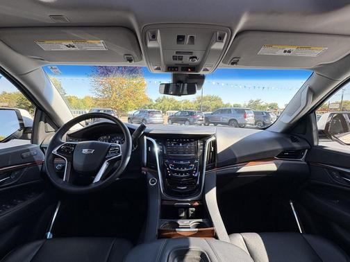 2020 Cadillac Escalade Premium Luxury