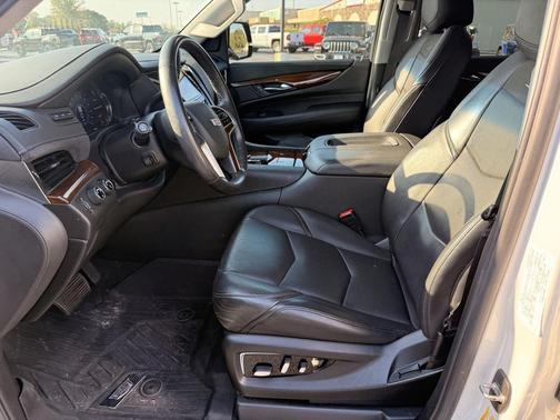 2020 Cadillac Escalade Premium Luxury