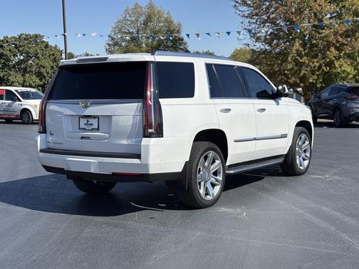 2020 Cadillac Escalade Premium Luxury