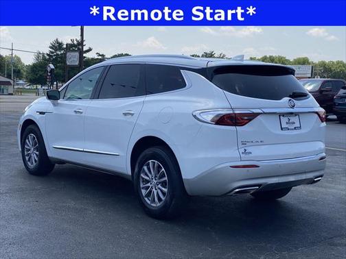 2023 Buick Enclave Essence AWD