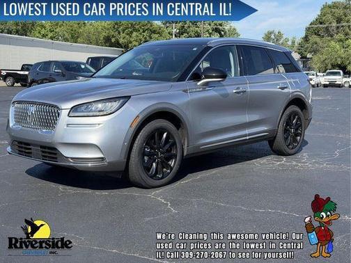 Silver Radiance Metallic Clearcoat 2022 Lincoln Corsair Standard