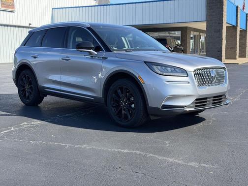 Silver Radiance Metallic Clearcoat 2022 Lincoln Corsair Standard