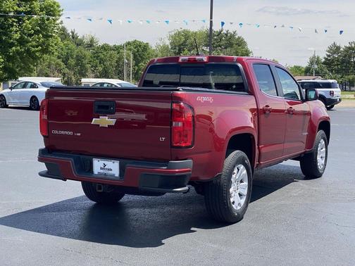 Cajun Red Tintcoat 2019 Chevrolet Colorado LT