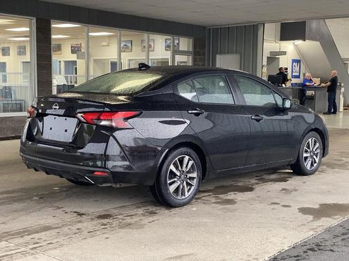 2025 Nissan Versa 1.6 SV