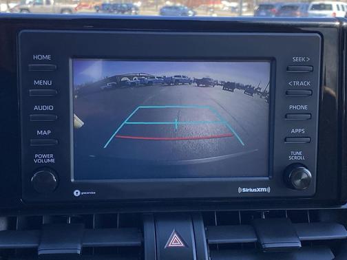 2020 Toyota RAV4 Hybrid LE