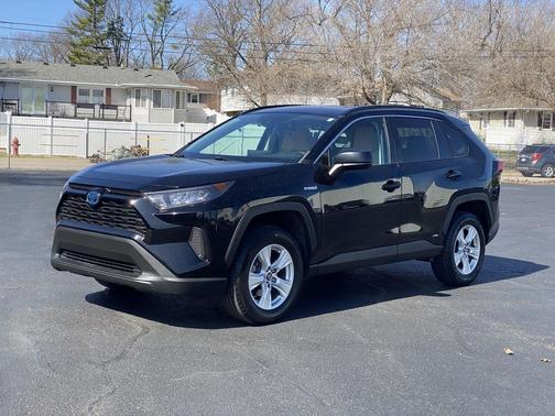 2020 Toyota RAV4 Hybrid LE
