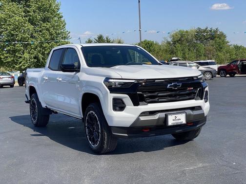 Summit White 2026 Chevrolet Colorado Z71