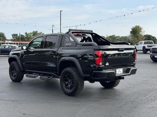 Black 2026 Chevrolet Colorado ZR2