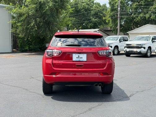 Redline Pearlcoat 2022 Jeep Compass (RED) Edition 4x4