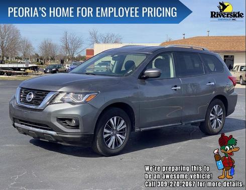 2019 Nissan Pathfinder SV