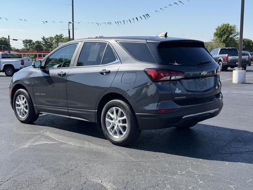 Iron Gray Metallic 2023 Chevrolet Equinox 1LT