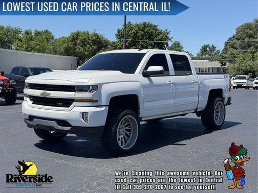 Iridescent Pearl Tricoat 2018 Chevrolet Silverado 1500 2LT