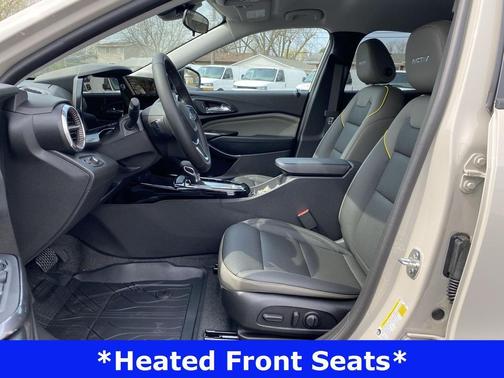 White Sands 2026 Chevrolet Trax FWD ACTIV