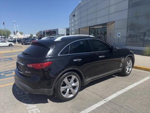 2014 INFINITI QX70 Base