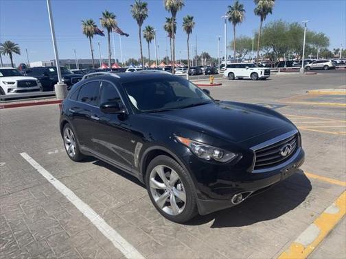 2014 INFINITI QX70 Base