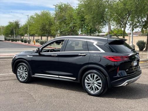 2024 INFINITI QX50 LUXE AWD