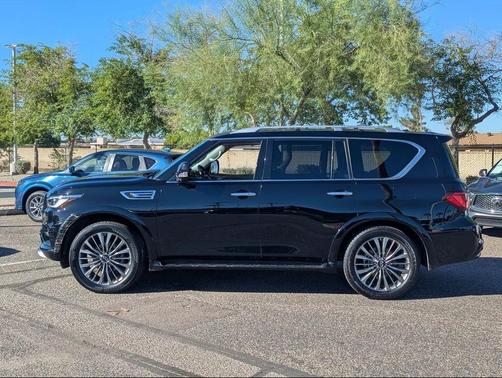 2020 INFINITI QX80 Luxe