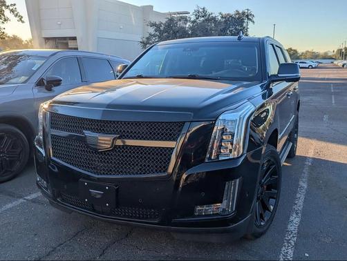 2020 Cadillac Escalade Luxury