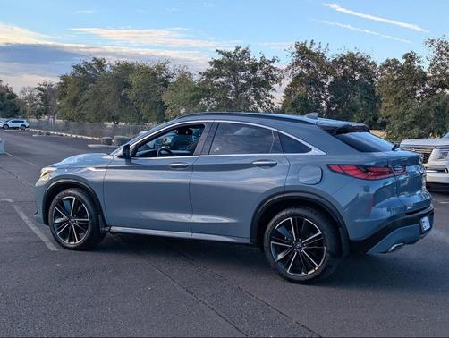 2022 INFINITI QX55 LUXE