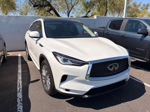 Radiant White 2025 INFINITI QX50 Luxe AWD